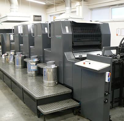 เครื่องพิมพ์ในพื้นที่ผลิตของ DD Box Printing